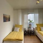Lägenhet Gaestewohnung Grueningen
