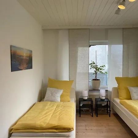 公寓 Gaestewohnung Grueningen